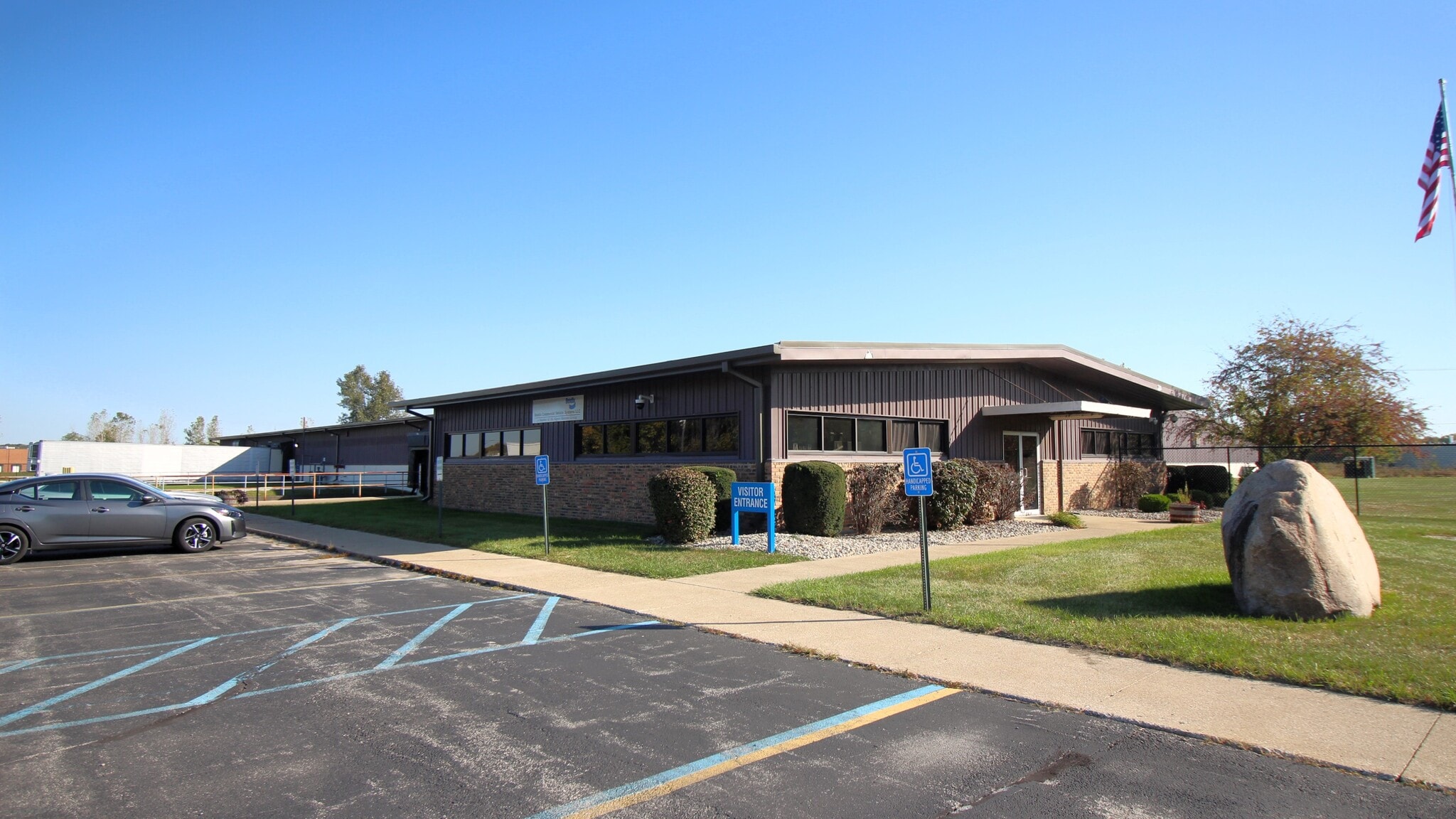 2051 Riverfork Dr, Huntington, IN for sale Primary Photo- Image 1 of 15