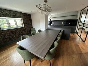 Winterbourne Rd, Newbury for sale Interior Photo- Image 1 of 2