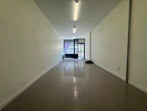 951 Manhattan Ave, Brooklyn, NY for lease Interior Photo- Image 2 of 6
