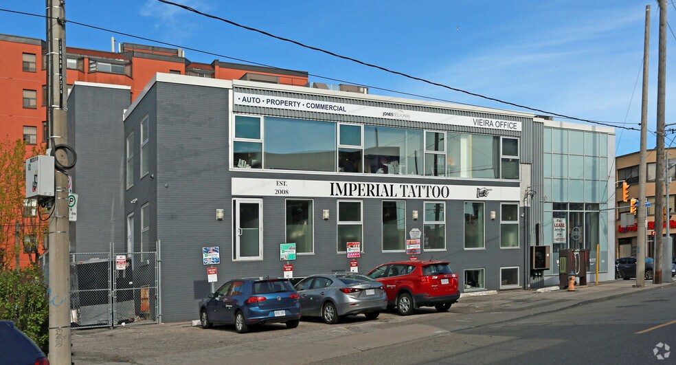 1269-1271 Dundas St W, Toronto, ON à louer - Photo du bâtiment - Image 2 de 20