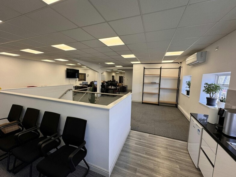 Fishers Way, Belvedere for sale - Building Photo - Image 3 of 17