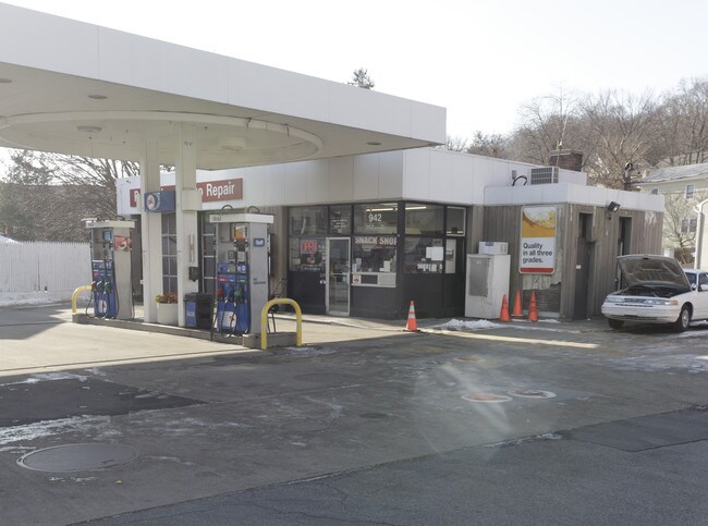 Plus de détails pour 936 Hope St, Stamford, CT - Commerce de détail à vendre