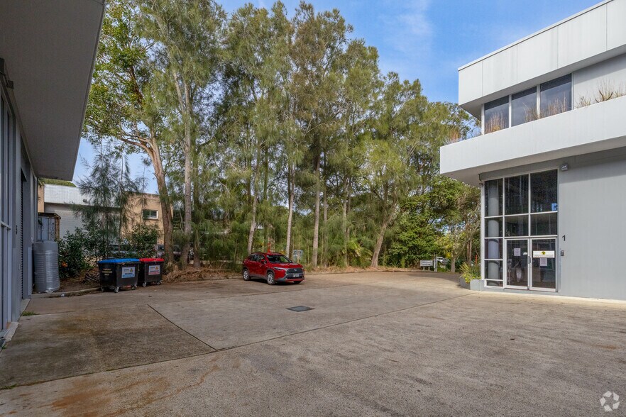 8 Apollo St, Warriewood for sale - Building Photo - Image 3 of 5