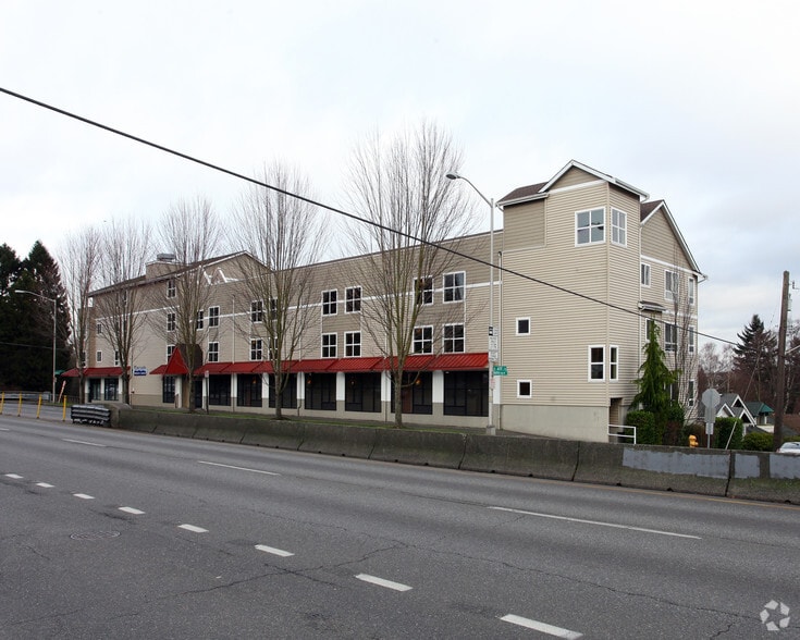 4902 Aurora Ave N, Seattle, WA for sale - Building Photo - Image 3 of 7