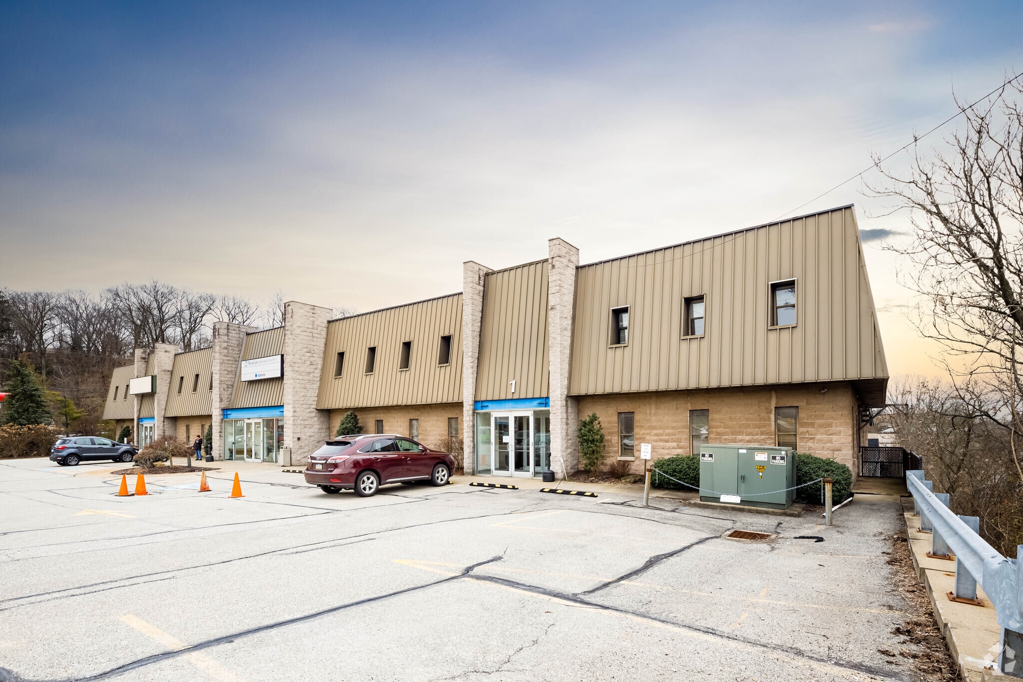275 Curry Hollow Rd, Pittsburgh, PA for lease Primary Photo- Image 1 of 7
