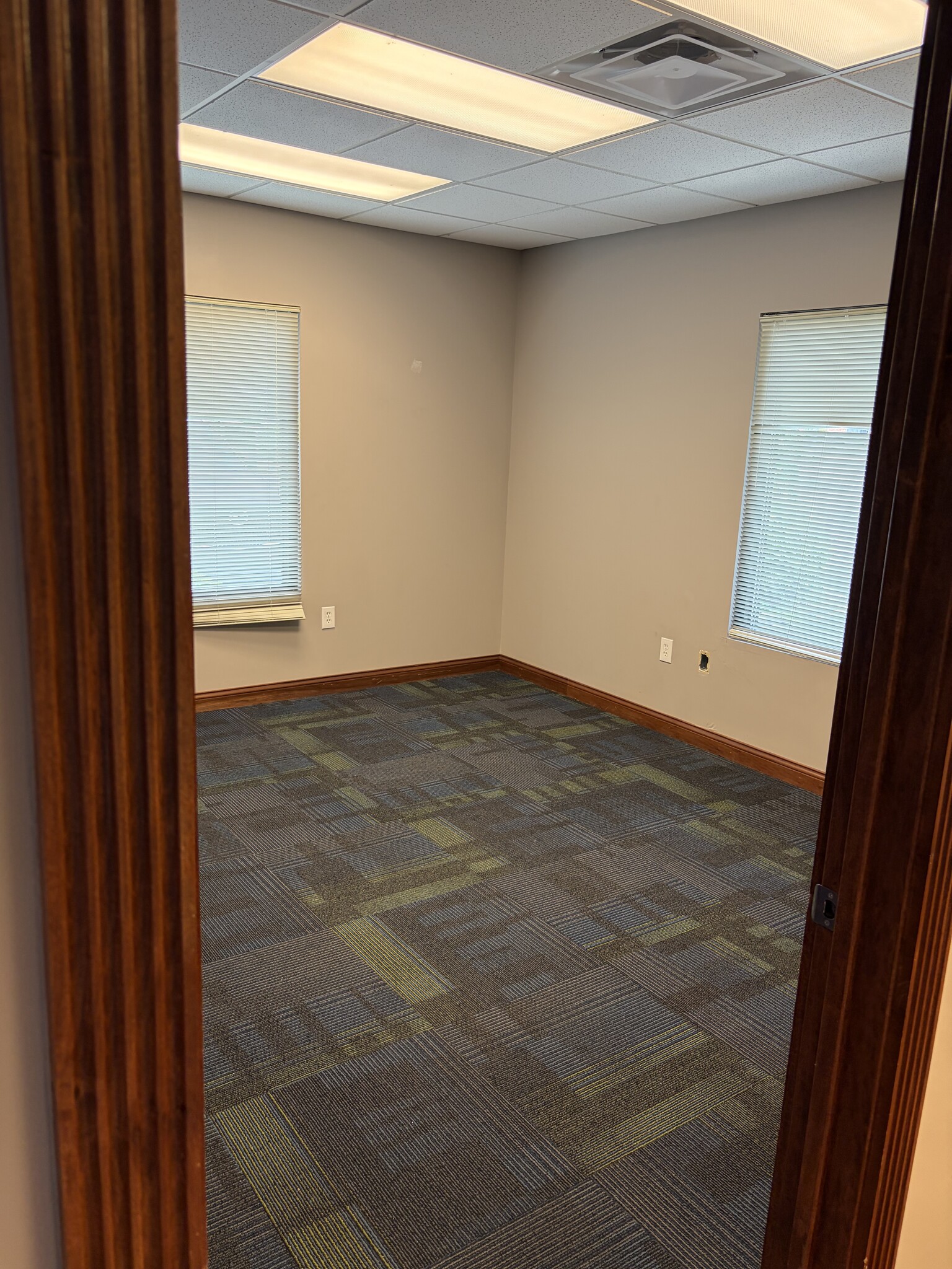 533 High St, Bowling Green, KY for lease Primary Photo- Image 1 of 12