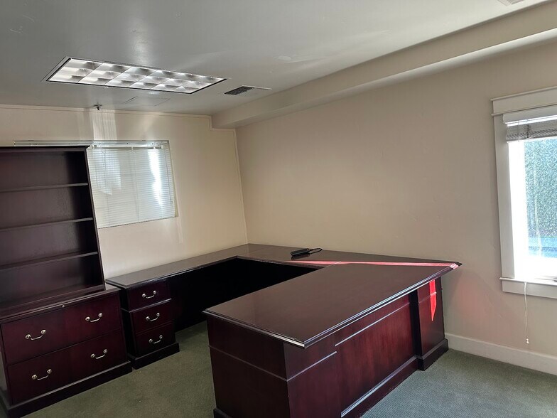 144 Walnut Ave, Santa Cruz, CA à louer - Photo intérieure - Image 3 de 4