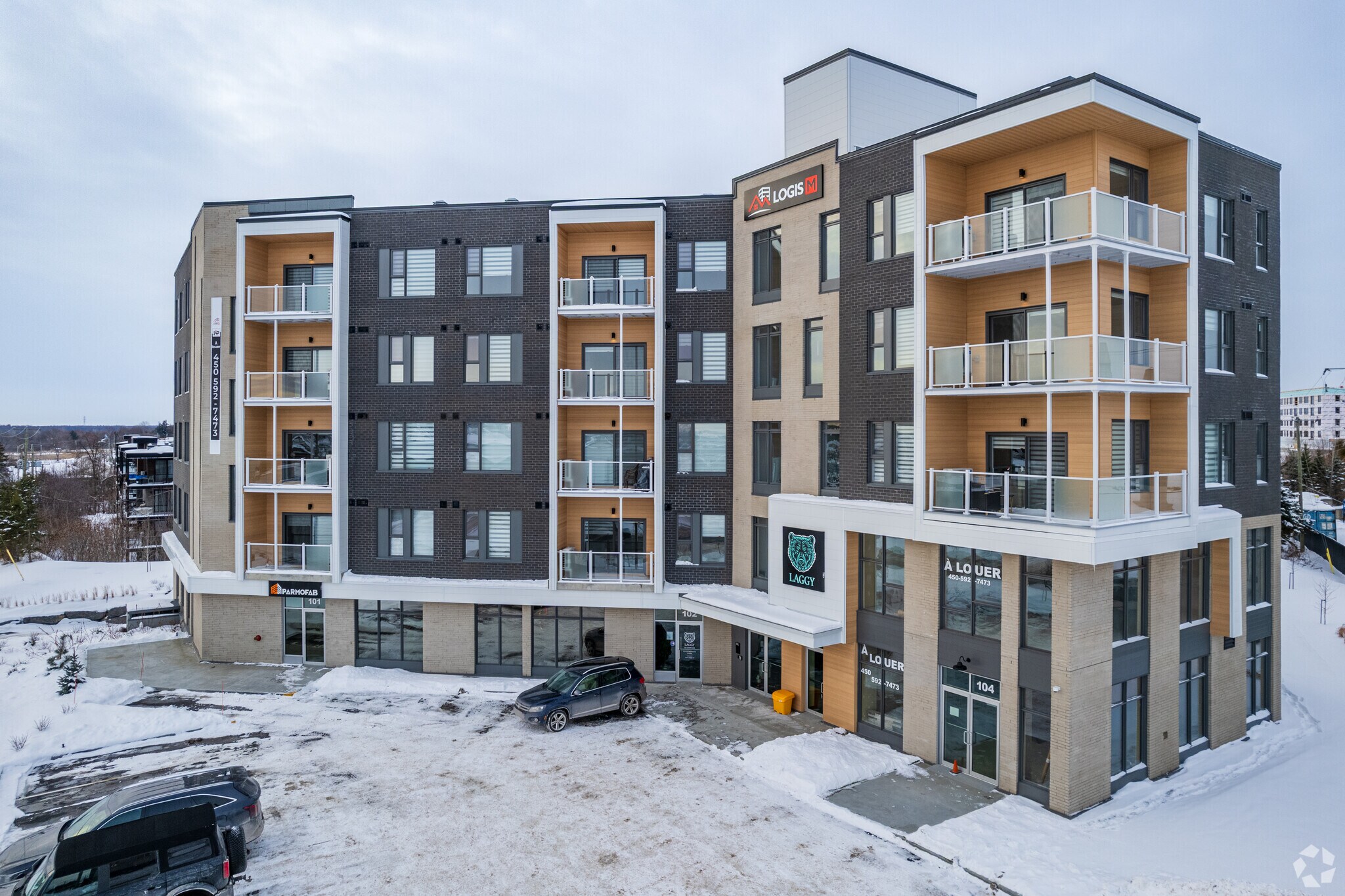 20805 De La Cote N, Boisbriand, QC for lease Primary Photo- Image 1 of 4
