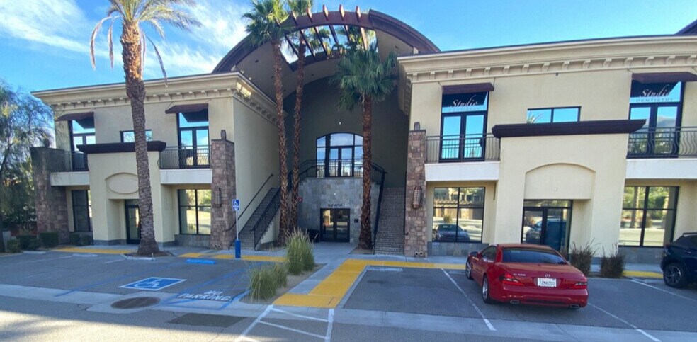 71703-71743 Hwy 111, Rancho Mirage, CA à louer - Photo du bâtiment - Image 2 de 9