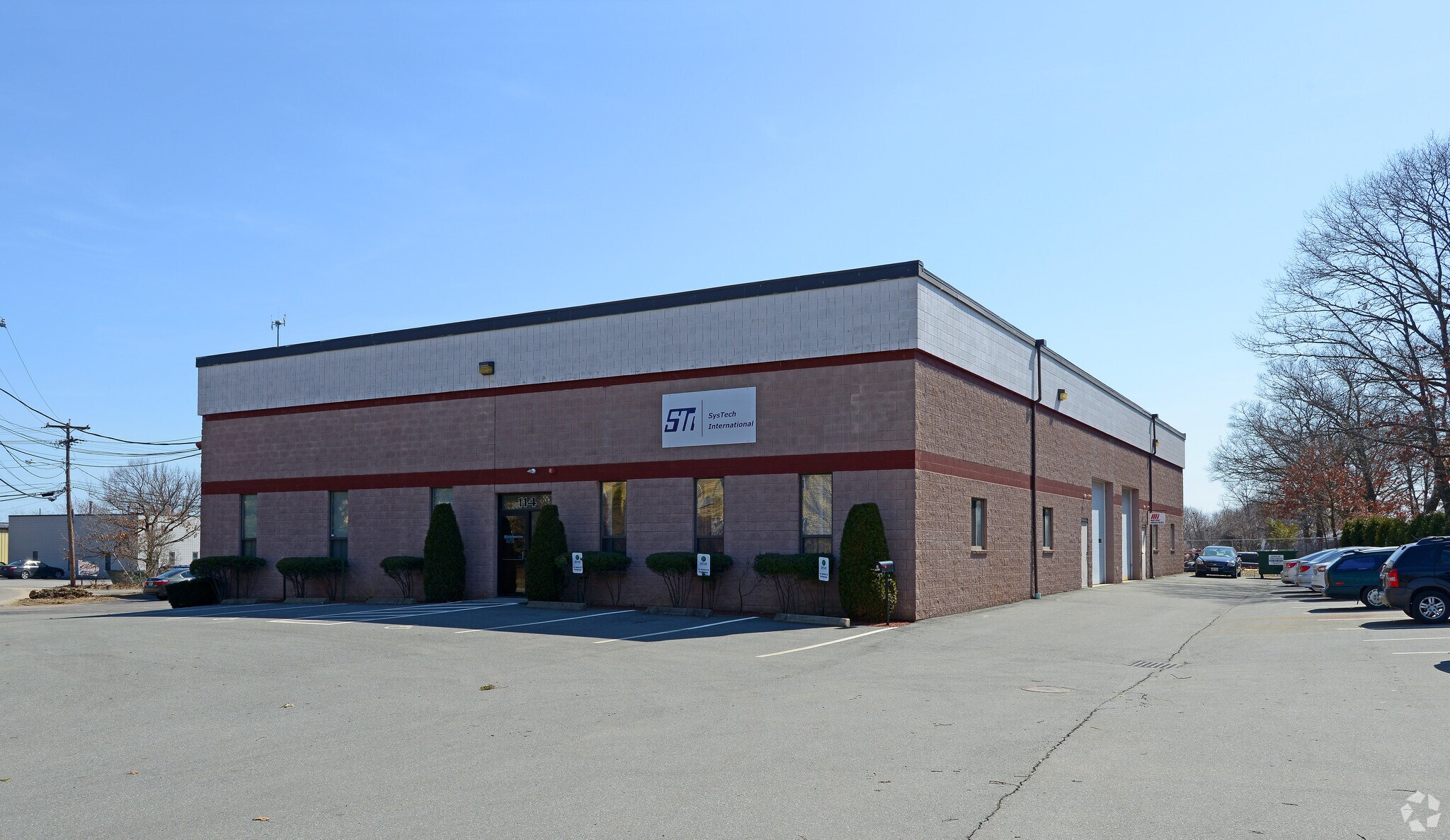 114 Minnesota Ave, Warwick, RI à louer Photo du bâtiment- Image 1 de 4
