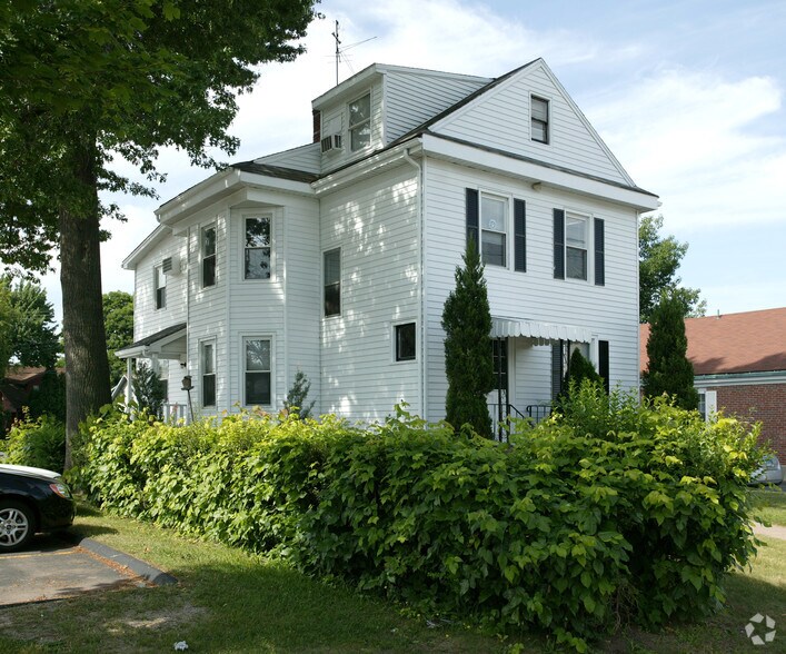 29 Connecticut Blvd, East Hartford, CT à vendre - Photo du bâtiment - Image 3 de 3