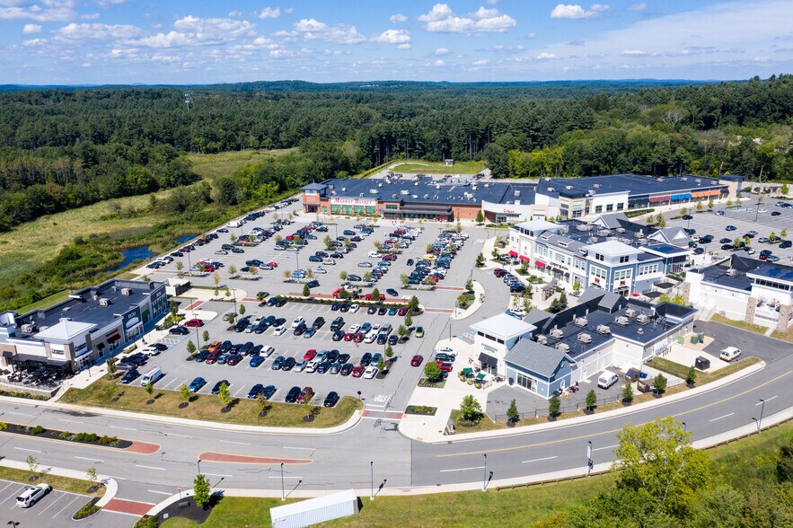 495 Great Rd, Littleton, MA à louer - Photo du bâtiment - Image 3 de 10