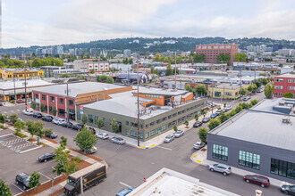 1306-1380 SE 9th Ave, Portland, OR - AERIAL  map view