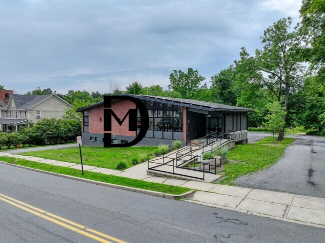 Plus de détails pour 23 West St, Warwick, NY - Bureau à vendre
