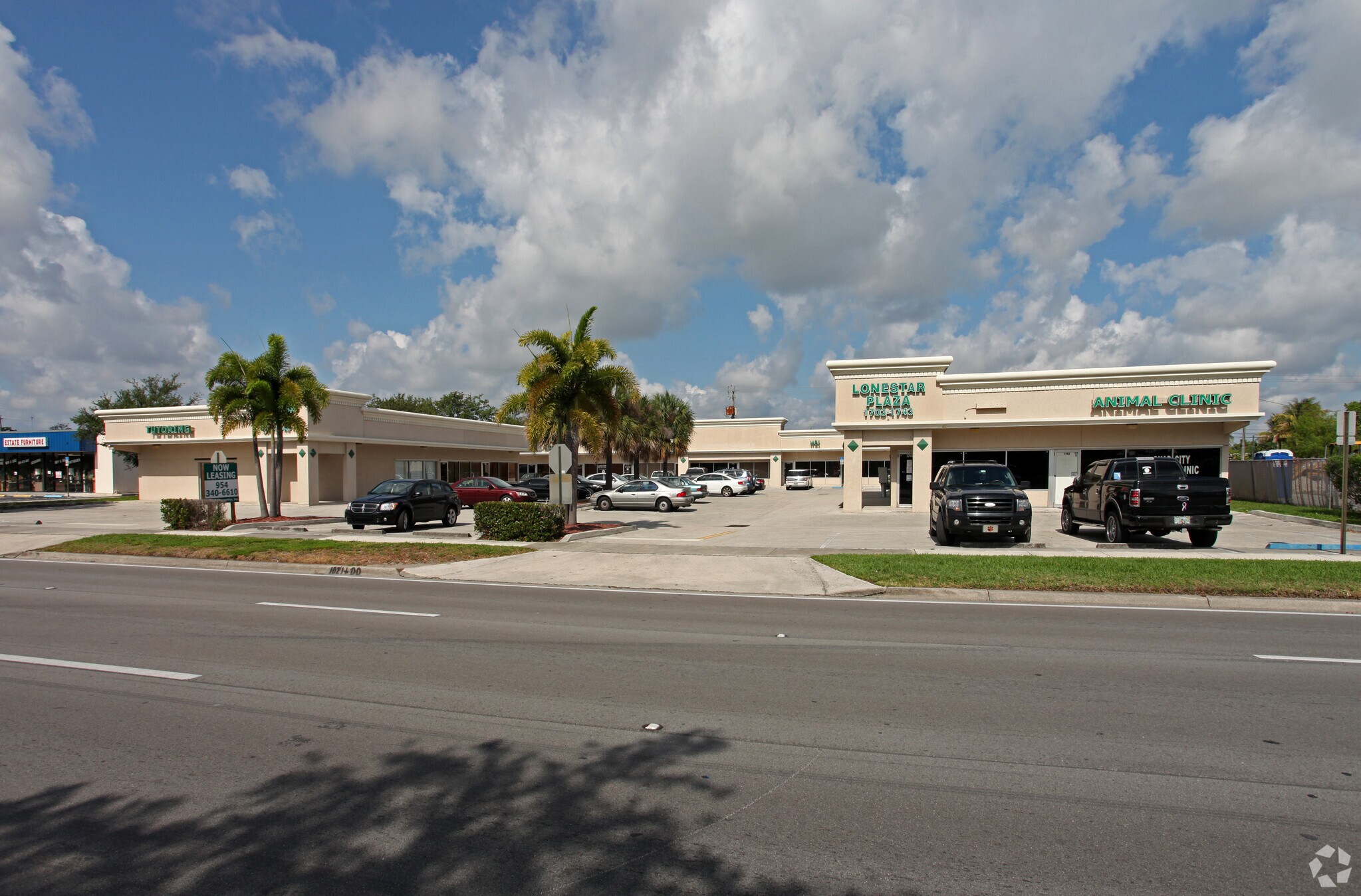 1711 N State Road 7, Margate, FL à louer Photo du bâtiment- Image 1 de 16