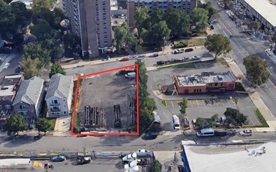 49-55 Evergreen Ave, Newark, NJ à louer - Photo du bâtiment - Image 2 de 5