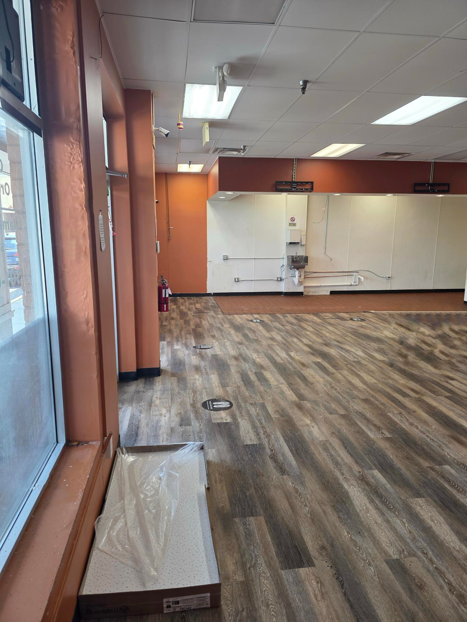 1080 W Patrick St, Frederick, MD for lease Interior Photo- Image 1 of 15