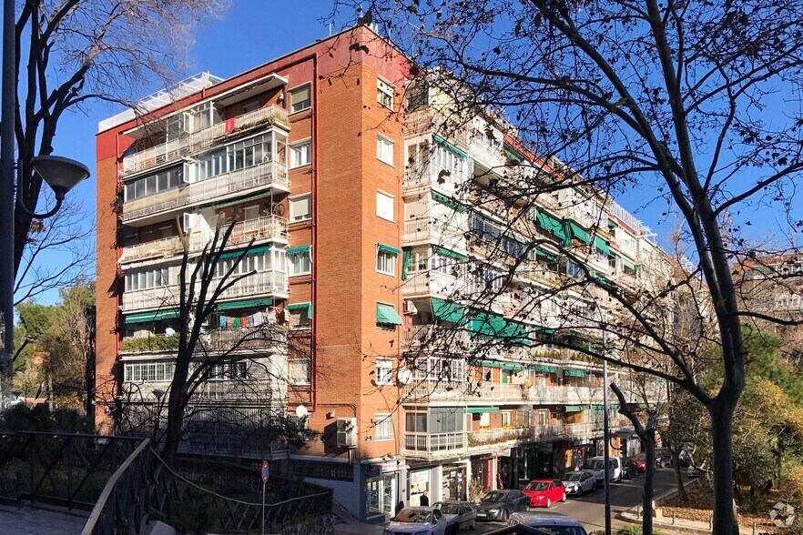 Avenida de Lisboa, 8, Alcorcón, Madrid à louer - Photo du bâtiment - Image 2 de 2