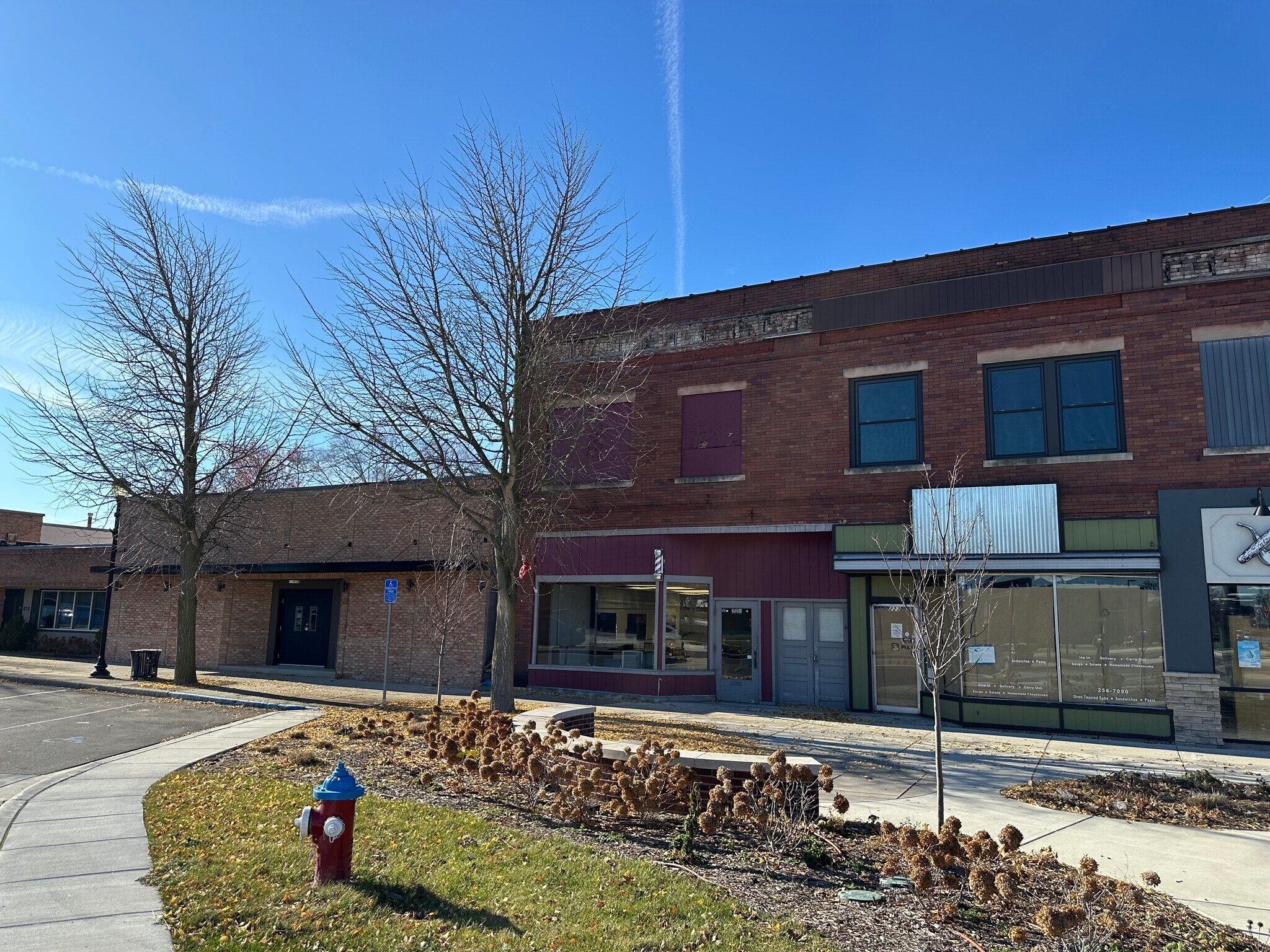221 N Main St, Mishawaka, IN for lease Building Photo- Image 1 of 12