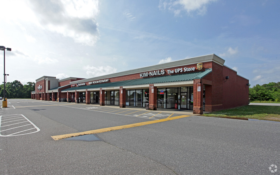 102-228 Stanford Rd, Lincolnton, NC for lease - Building Photo - Image 1 of 6