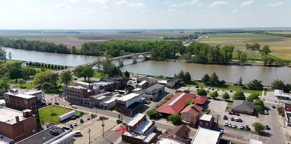 101 N 2nd St, Vincennes, IN à vendre - Photo du bâtiment - Image 3 de 17