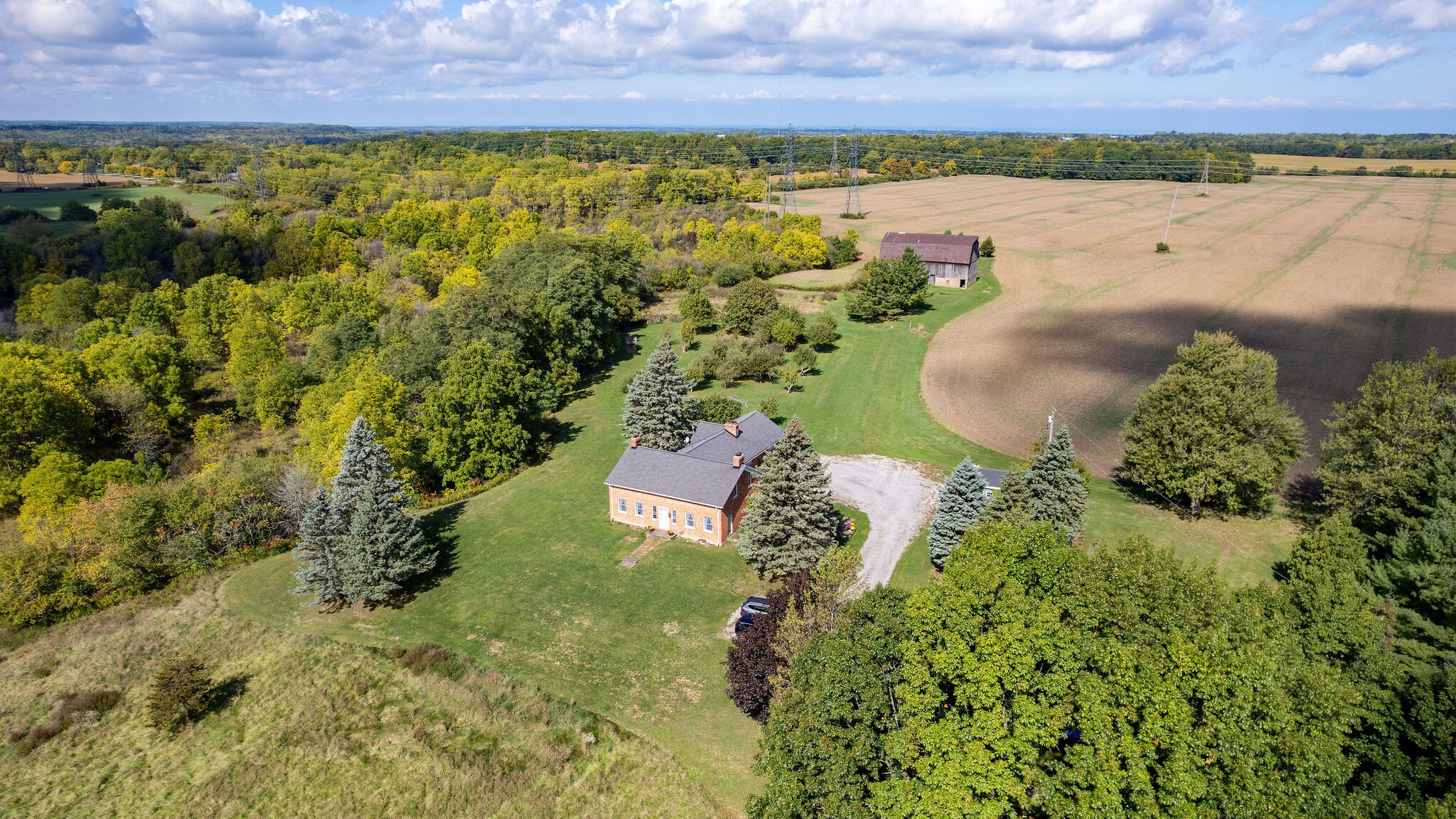 2432 Seburn Rd, Thorold, ON for sale Aerial- Image 1 of 25