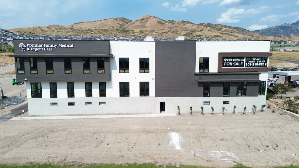 573 W Sunrise Way, Lehi, UT à vendre - Photo du bâtiment - Image 2 de 2