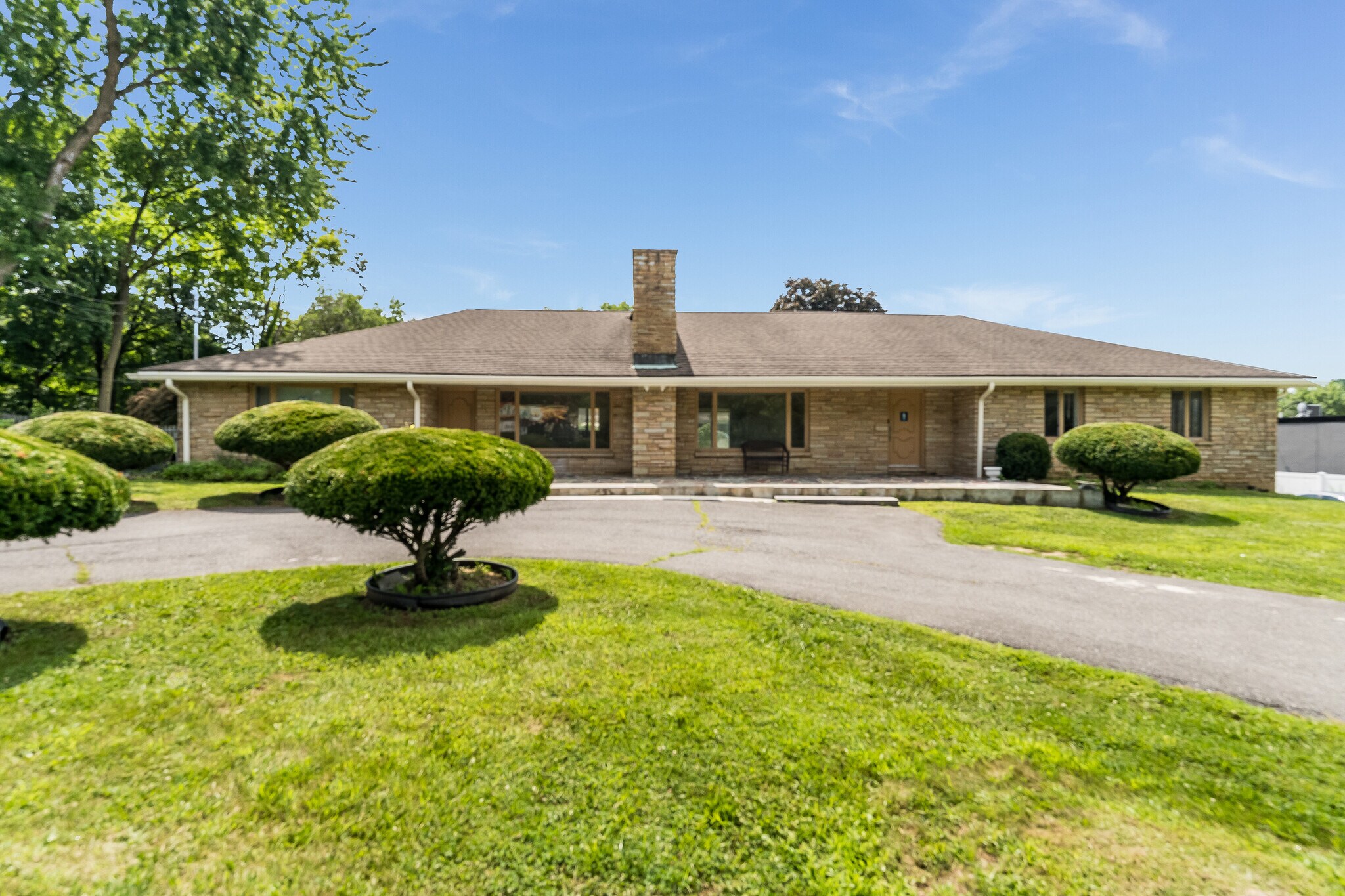 2431 Route 57 East, Washington, NJ à vendre Photo principale- Image 1 de 46