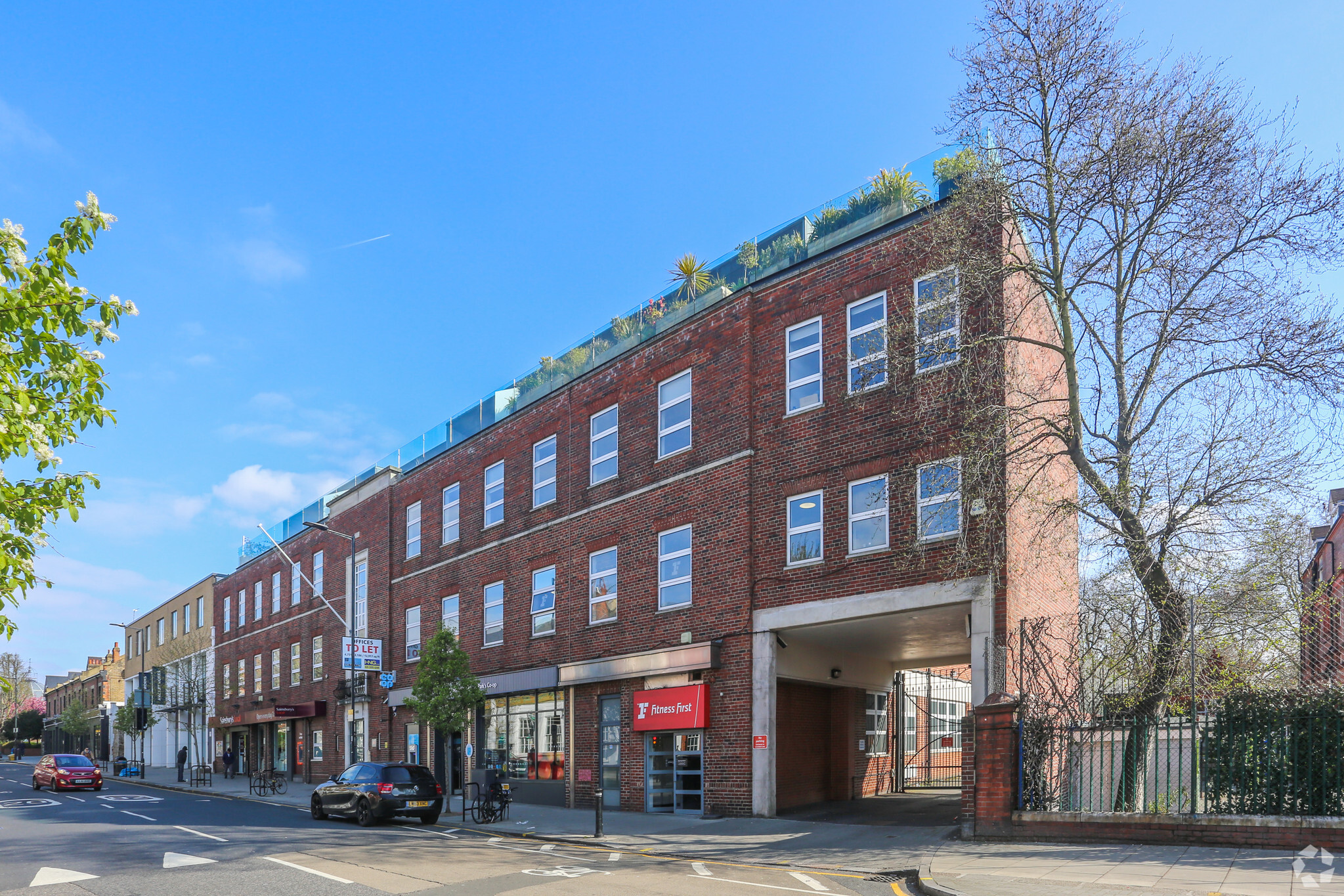 105-109 Salusbury Rd, London for lease Primary Photo- Image 1 of 27