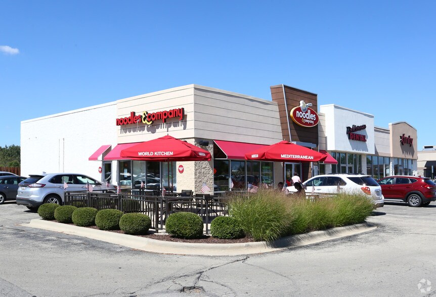 2565 Sycamore Rd, Dekalb, IL à louer - Photo principale - Image 1 de 17