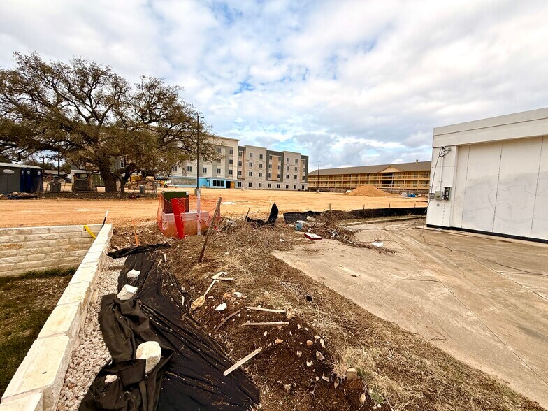321 IH 35 N, Georgetown, TX à vendre - Photo du bâtiment - Image 3 de 12