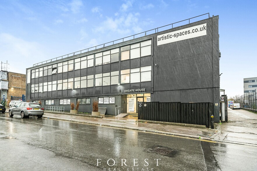 Oxgate Ln, London for lease - Building Photo - Image 1 of 15