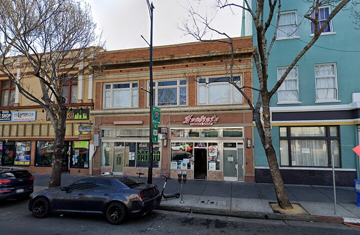 114-118 E Santa Clara St, San Jose, CA à louer Photo du bâtiment- Image 1 de 4