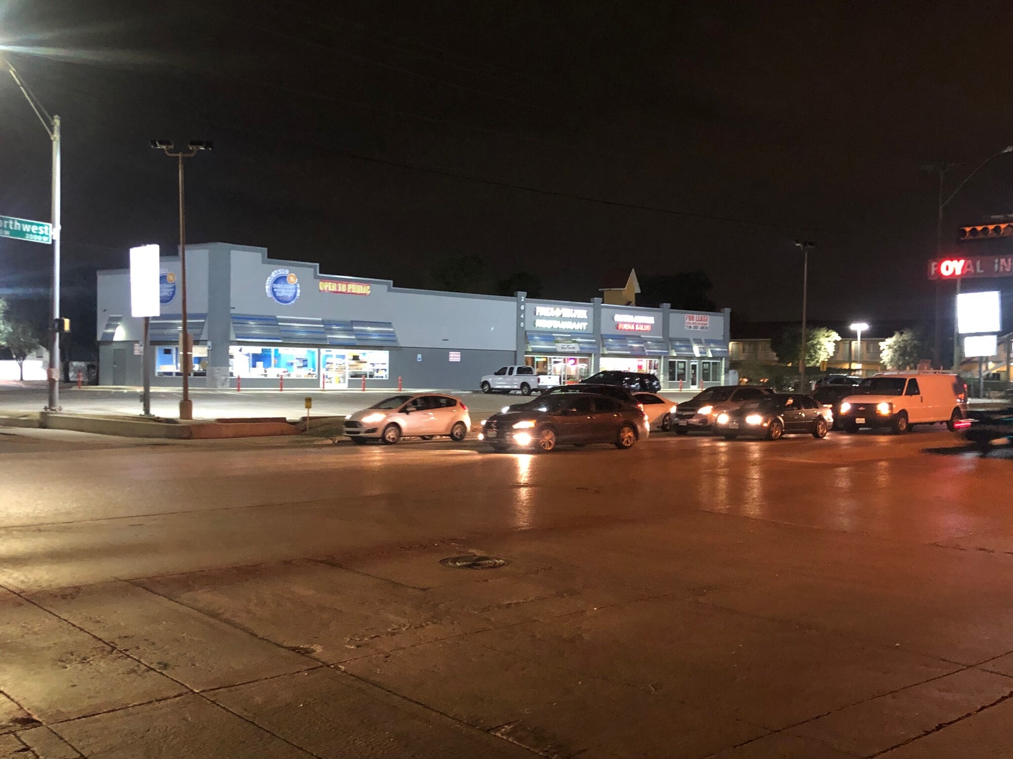 2040 W Northwest Hwy, Dallas, TX for sale Building Photo- Image 1 of 4