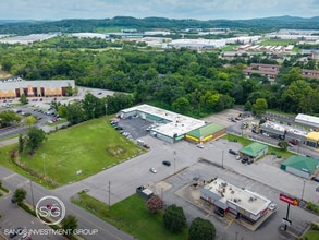 703 S Cumberland St, Lebanon, TN à louer Photo intérieure- Image 1 de 5