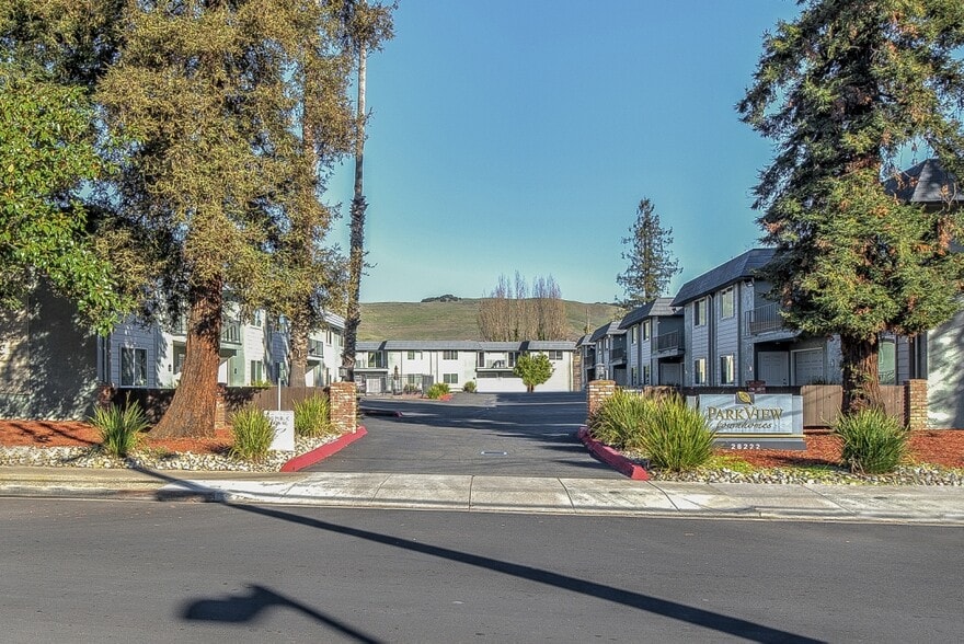 28222 Lustig Ct, Hayward, CA for sale - Primary Photo - Image 1 of 26