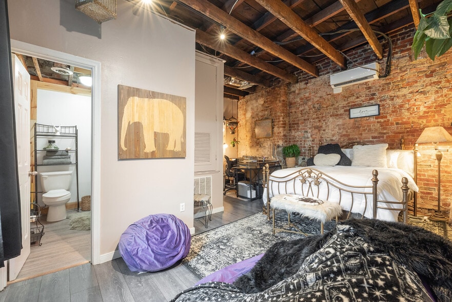 2200 E Main St, Richmond, VA for sale - Interior Photo - Image 2 of 12