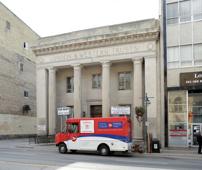 Plus de détails pour 353 Richmond St, London, ON - Bureau à louer