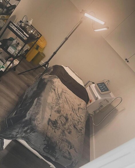 6 Lower Rd, Chorleywood à vendre - Photo du bâtiment - Image 2 de 4