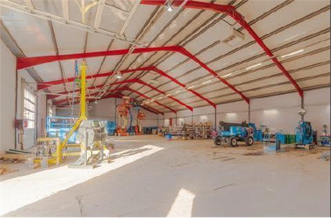 Flex in Gonesse for lease Interior Photo- Image 1 of 16