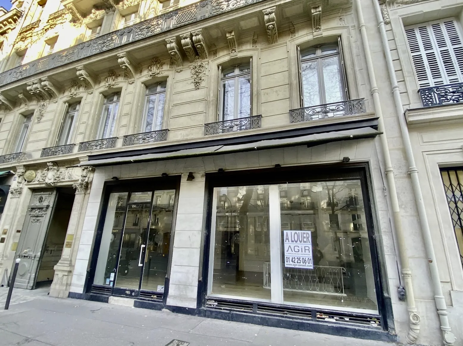 140 Boulevard Haussmann, Paris for lease Building Photo- Image 1 of 6