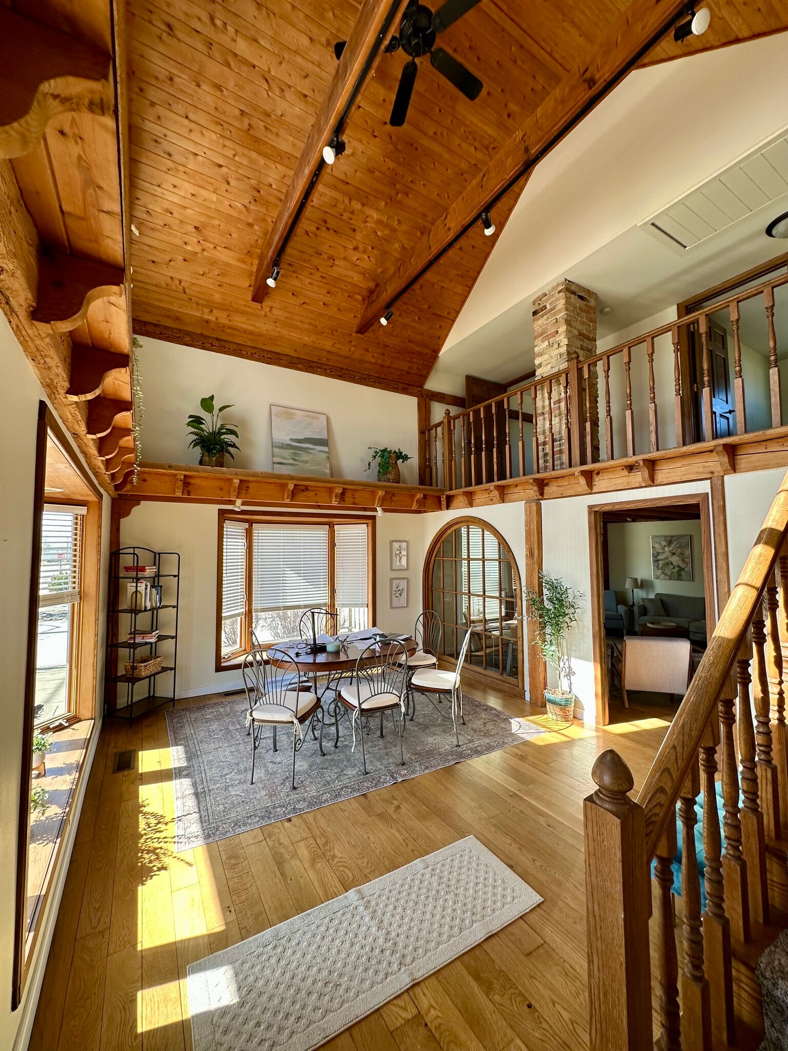 708 Chicago St, Manitowoc, WI à vendre Photo intérieure- Image 1 de 8