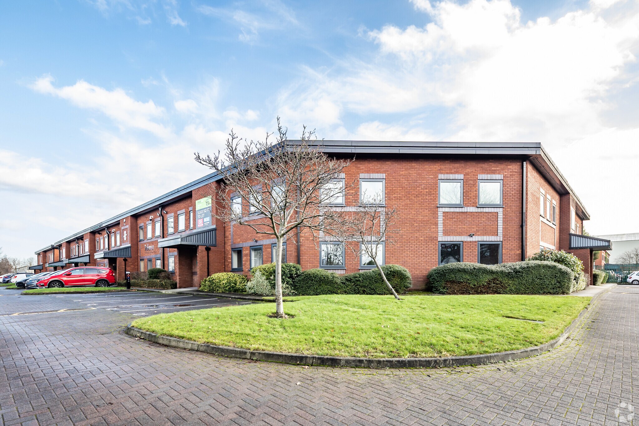 Ashburton Rd W, Manchester à louer Photo principale- Image 1 de 4