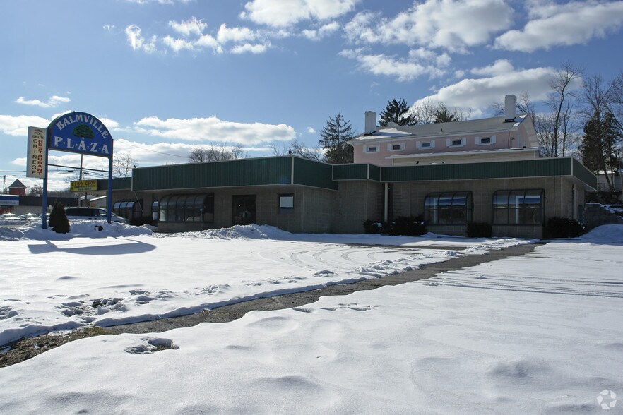 5251 Route 9W, Newburgh, NY à louer - Photo du bâtiment - Image 2 de 6