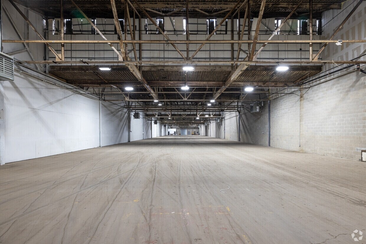 297 Getty Ave, Paterson, NJ à louer Photo intérieure- Image 1 de 4