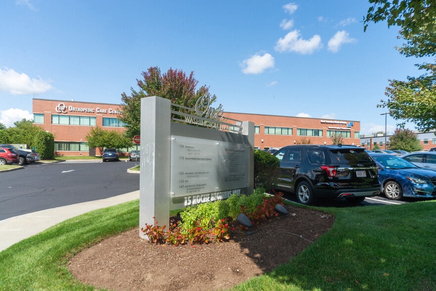 15 Roche Brothers Way, North Easton, MA for lease - Building Photo - Image 1 of 4