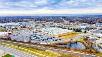 Plus de détails pour 7500 Cottonwood Dr, Jenison, MI - Commerce de détail à vendre