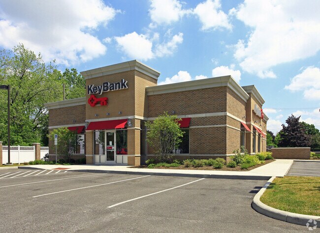 Plus de détails pour 5637 Mayfield Rd, Cleveland, OH - Commerce de détail à vendre