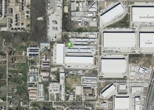 13055 Harmon Rd, Fort Worth, TX à louer Aérien- Image 2 de 9