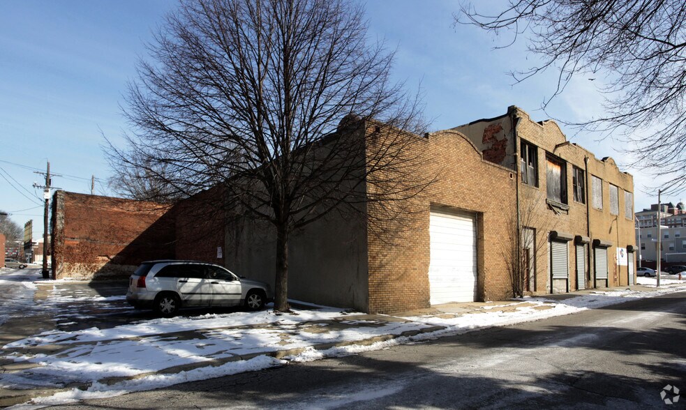 1422-1426 E Fairmount Ave, Baltimore, MD à vendre - Photo du bâtiment - Image 2 de 2